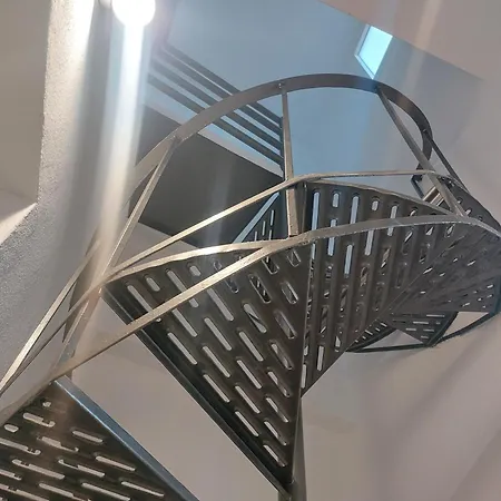Avia Apartman *